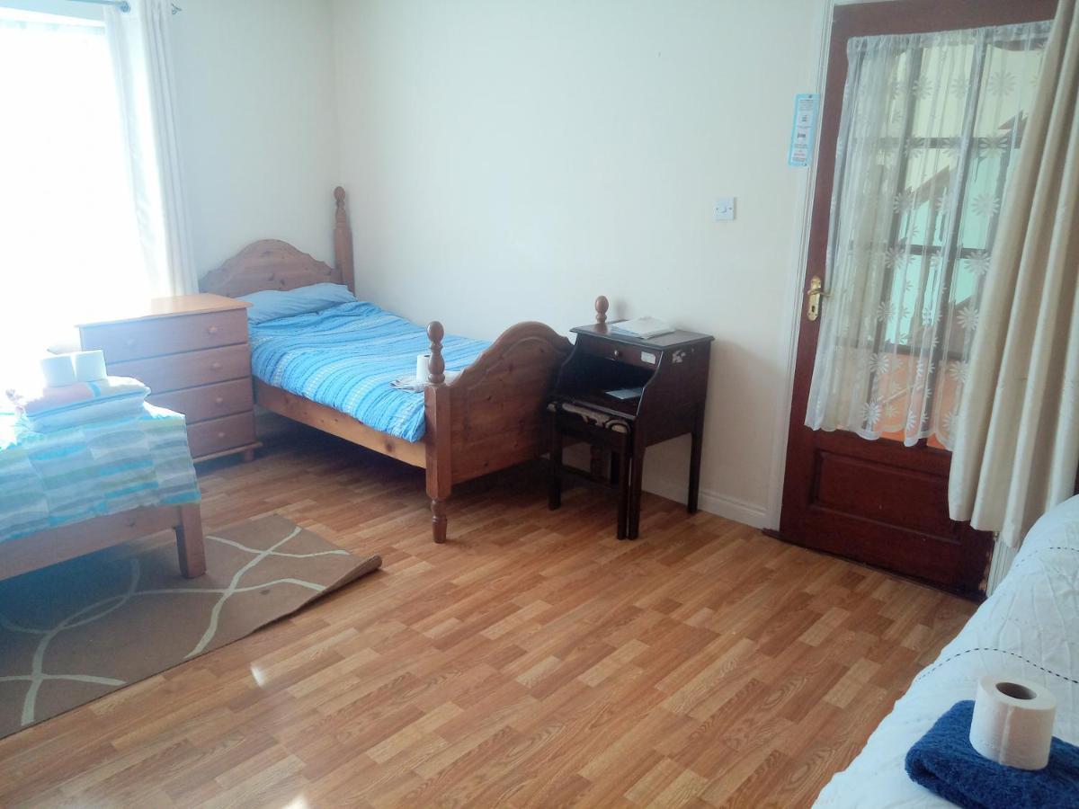Avondale Accommodation 莱特肯尼 外观 照片